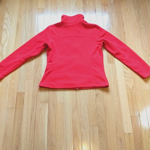 Columbia Fleece Shell Jacket Size Size Medium in a Vibrant Cherry Red. - Picture 6 of 8